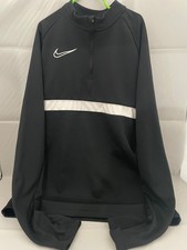 Boys Nike black and white Quarter Zip Dri-Fit Sweatshirt Large
