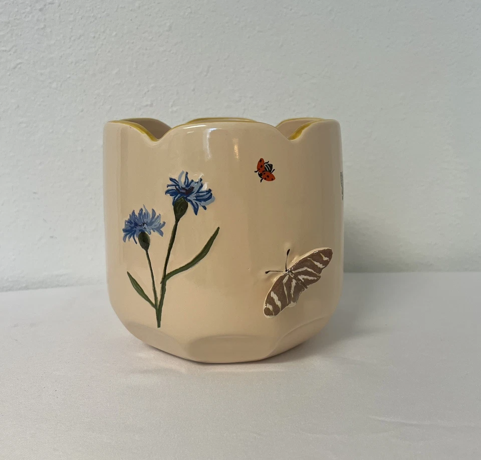 Maceta floral e insectos Anthropologie Pink Faye 3D Foto 4 de 4