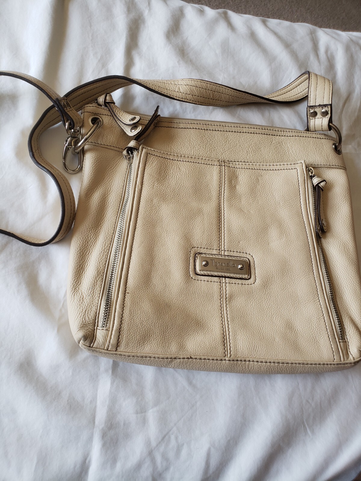 Tignanello Tan Leather Cross Body Shoulder Bag Gem