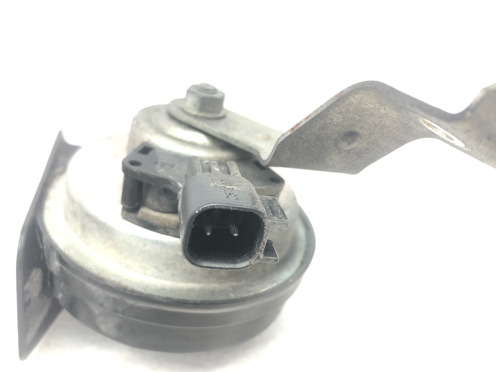 2014-2020 MASERATI QUATTROPORTE HIGH LOW TONE ALARM SIGNAL HORN SET X2 OEM