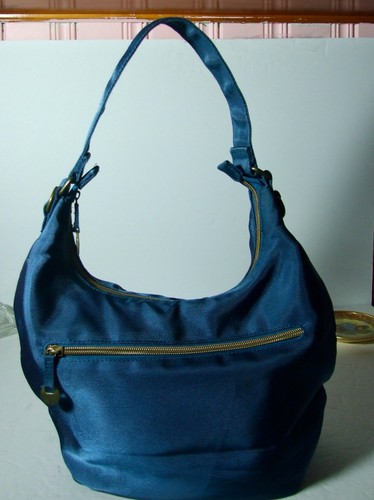 Travelon Hack Proof Teal/Blue Bobo w/ Rfid Protection Travel Bag 15x10x5” - Picture 2 of 5