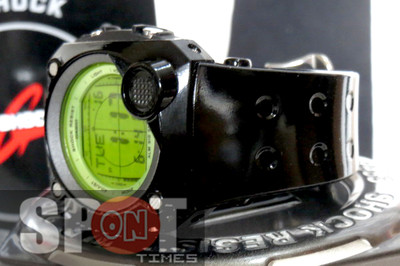時計 CASIO G-SHOCK G-8000B Two Dual-Illuminator Square G-Shock | G-8000B series - YouTube