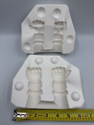 VTG 1986 Bell Mold 2503-H Ceramic Casting Slip Mold Doll Hands 6 x5 x3.5 