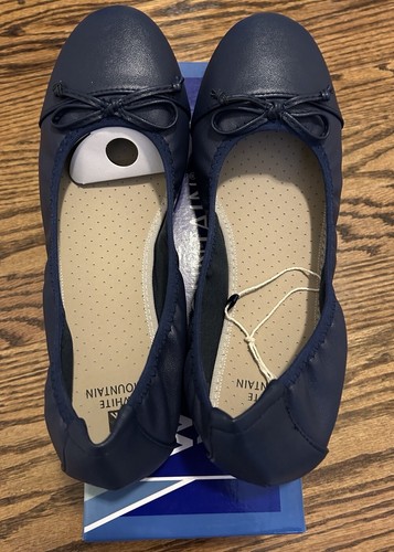 White Mountain Padded Insole Ballet Flats in Blue