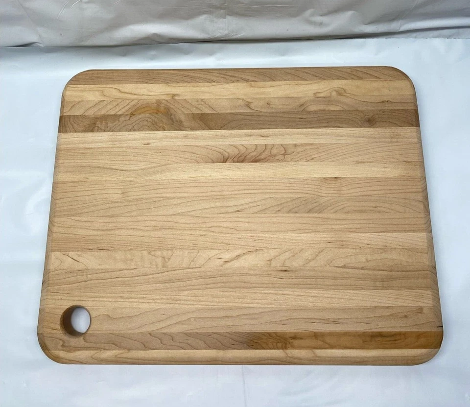 Tabla de cortar reversible de madera de arce John Boos Prestige - 20"x15"x1,25" Foto 2 de 4