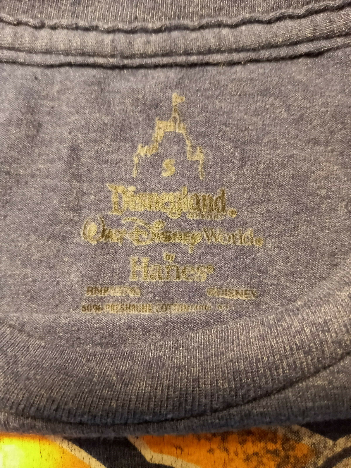 Disneyland 'The Original' Angry Bird Donald Duck T-Shirt Size Small Navy men - Picture 4 of 5