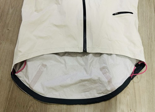 Rapha Stowaway Beige Full Zip Lightweight Rain Wind Windbreaker Cycling Jacket - Picture 6 of 11