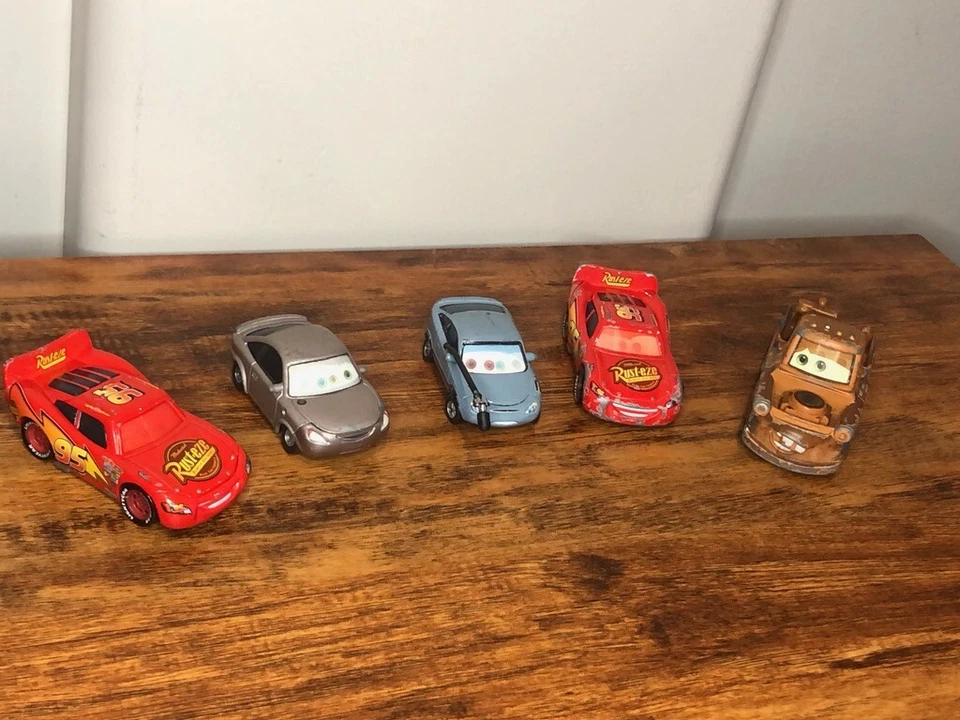 Disney Pixar Coches Diecast Ojos Lenticulares Lote 5 Rayo McQueen Tow Mater 1:55 Foto 2 de 4