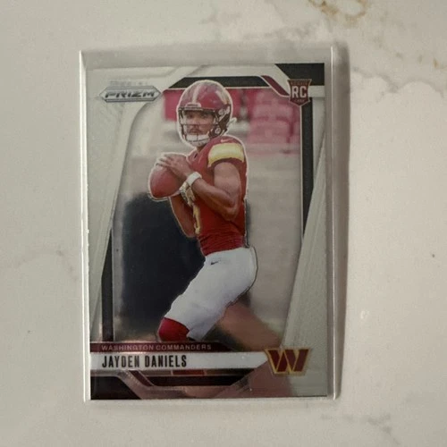 2024 Panini Prizm - Rookies Jayden Daniels #347 Silver Prizm (RC)