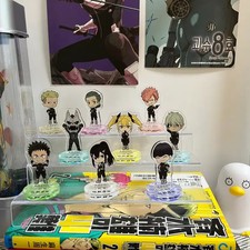 Lot de 8 mini monstres acryliques + cartes postales et capsules de gacha