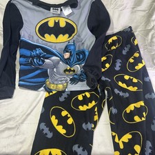 Batman Boys Long Sleeved Pajamas Size 6/7