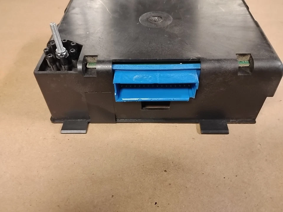 1992 Corvette C4 Climate Control Programmer Module Vacuum Unit 16152431 USED - Image 3 of 4