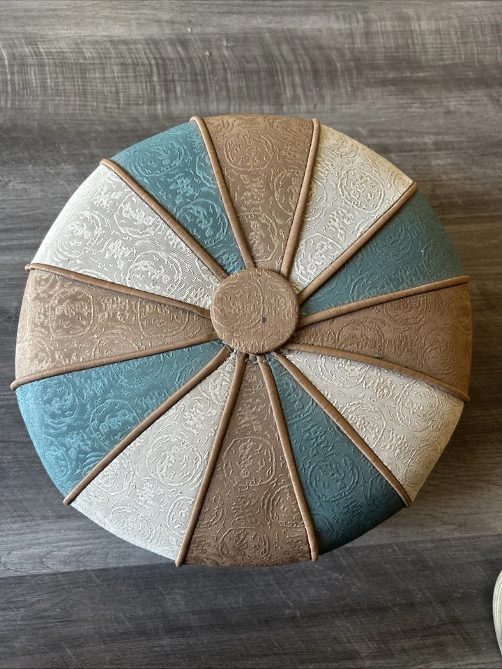 Vintage Mid Century Modern Round Vinyl Ottoman Footstool Pouf Hassock B78 - Image 2 of 3