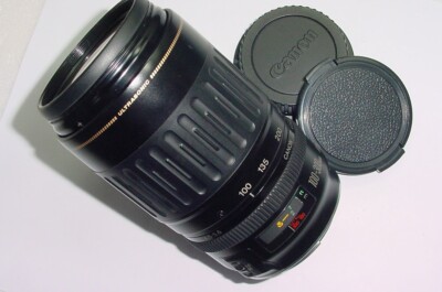 Canon 100-300mm f/4.5-5.6 EF USM Autofokus Zoomobjektiv TOP