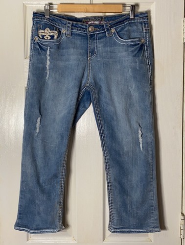 Maurices Original Crop Capri Distressed Faded Jeans Embellished Pockets sz 11/12 - Picture 3 of 8