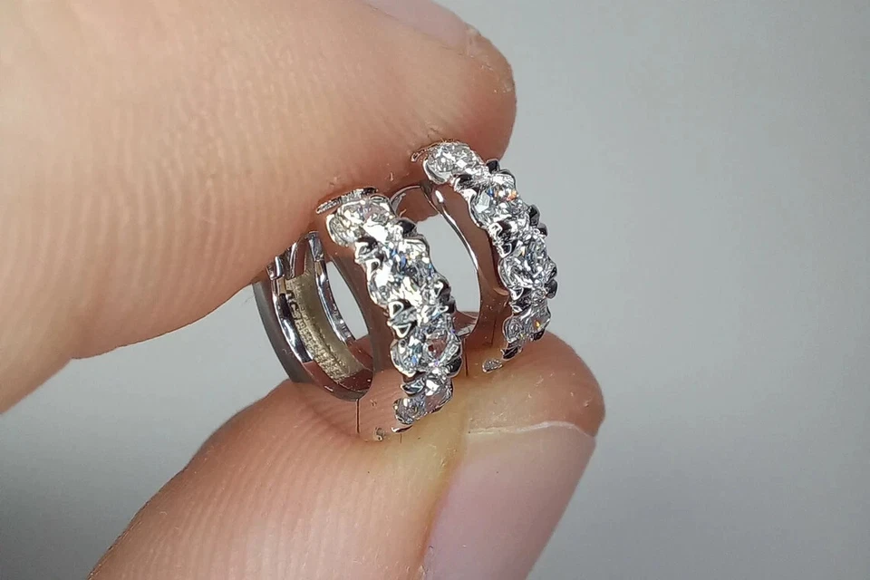 14K White Gold 0.70Ct Round GH/SI Natural Diamond Bold Cartilage Huggie Earrings - Image 2 of 4