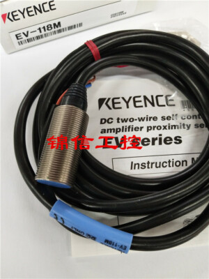 1PC NEU  Keyence   EV-118M