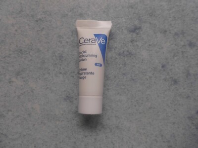 CeraVe Gesichts Feuchtigkeitslotion, gegen trockene Haut, 3 ml, neu