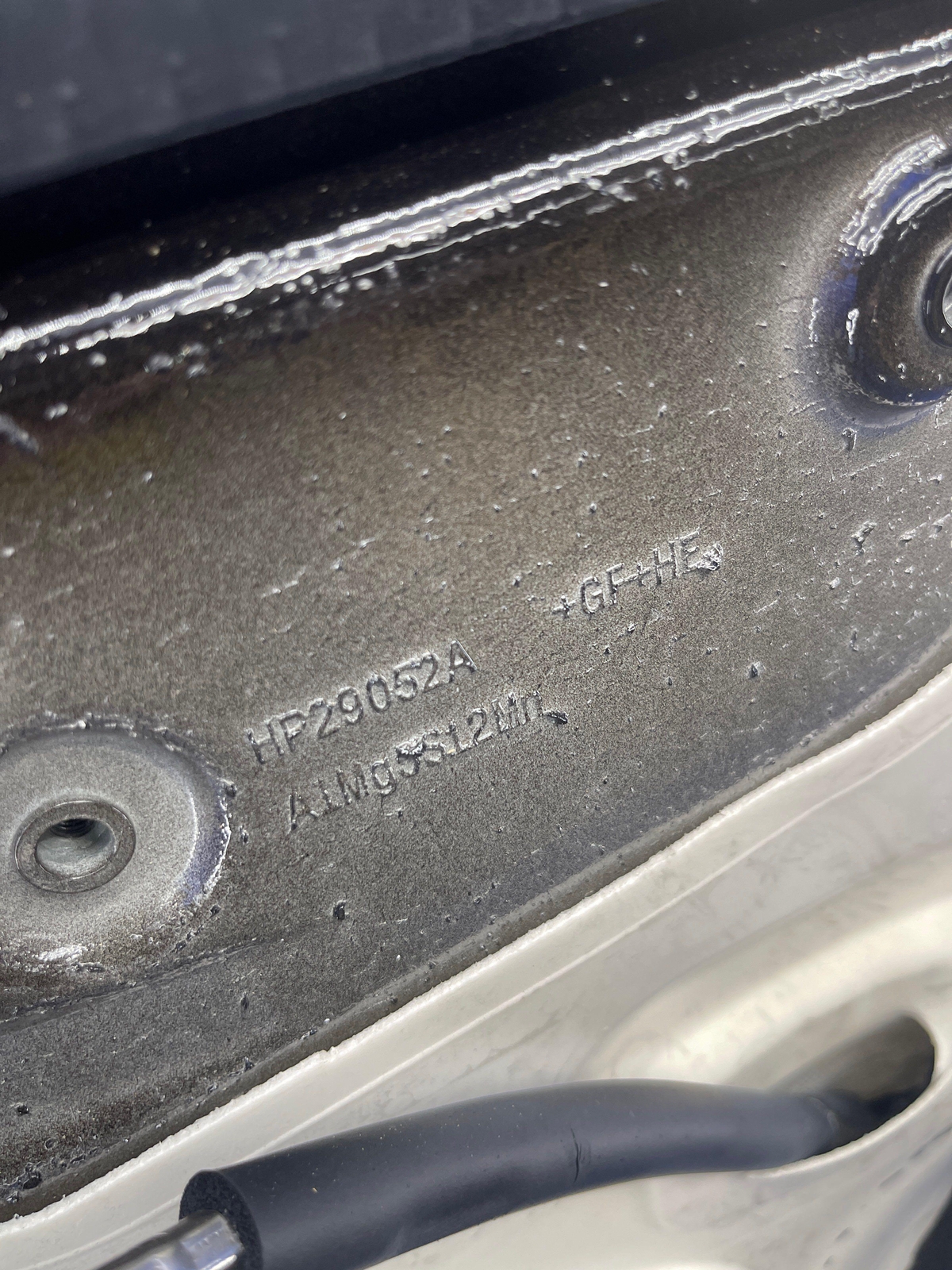 2017-2022 MASERATI LEVANTE OEM REAR RIGHT DOOR **NO GLASS** NERO (820)