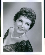 1967 Actor Dee Dee Deering Social Hostess Paradise Resorts Cruise 8X10 Photo