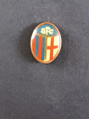 Pin Spilla AC Milan Vintage - Logo Ovale Oro 1899 - Collezionismo In vendita a Cagliari