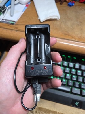 Streamlight Dual Bay Lion Battery Charger Model 22100