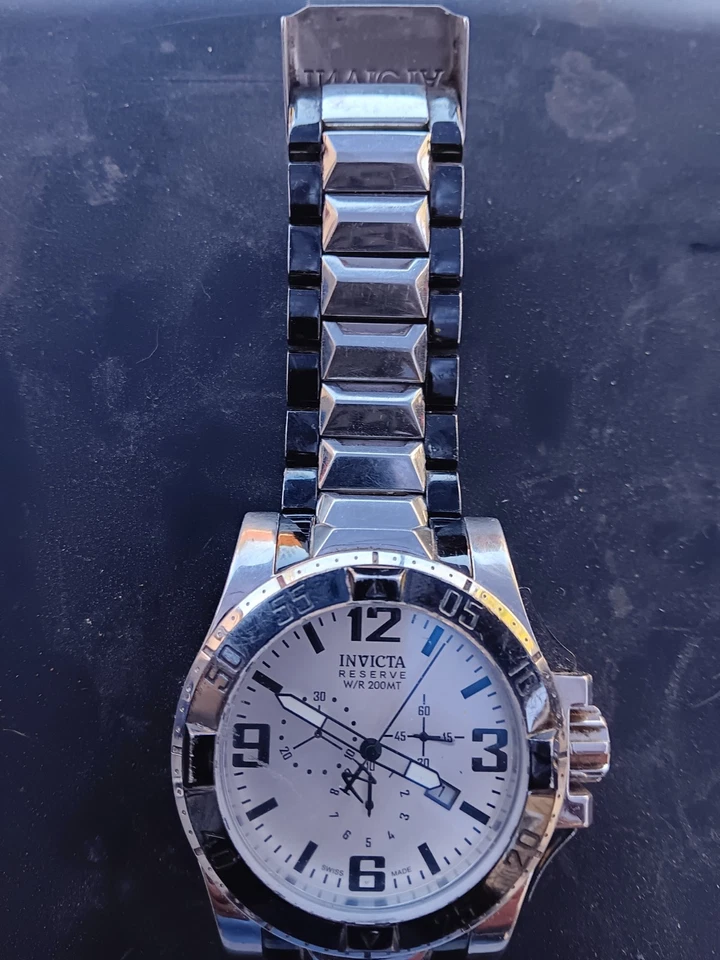 Invicta Excursion Reserve #5677 Hecho en Suiza Foto 3 de 3
