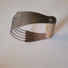 Vintage Ekco Dough Blender A&J Pastry Cutter Wood Handle Made In USA Used — photo 7