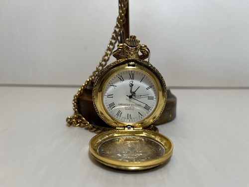 American Historic Society 1888 Morgan Dollar Pocket Watch W/ Stand - Works! - Picture 5 of 8