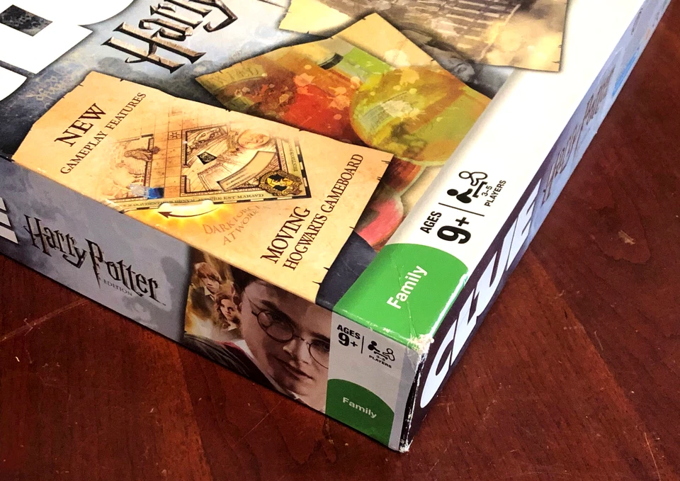 Hasbro Gaming Clue: Wizarding World Harry Potter Mystery Board Game 2008 - Image 2 of 4