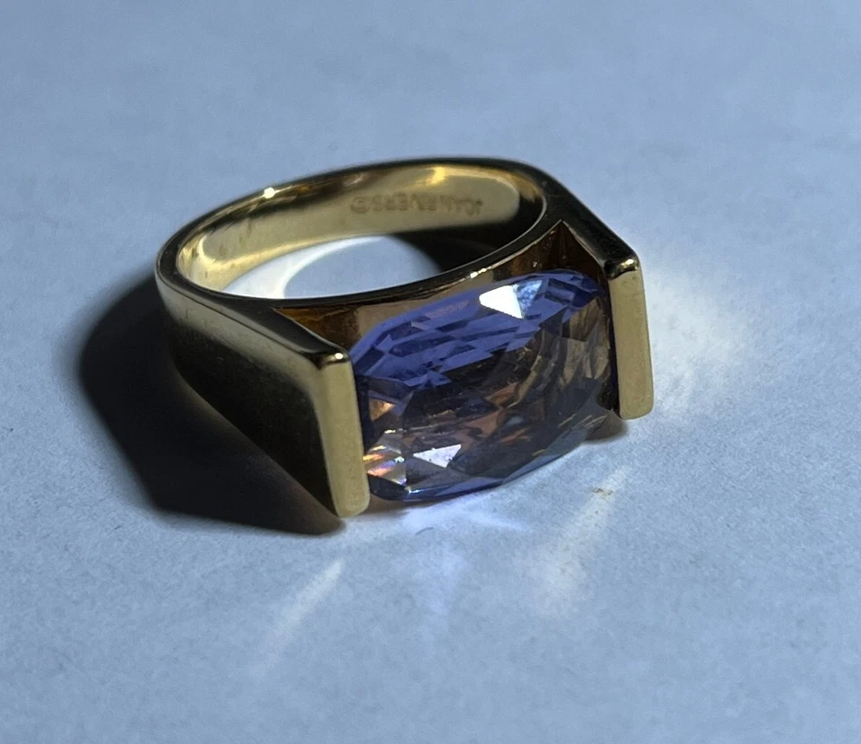 Elegante y Escaso Anillo Joan Rivers Tono Dorado Elevado Ovalado Imitación Tanzanita Piedra Talla 8 Foto 2 de 4