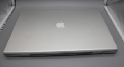 Apple MacBook Pro 17 Apple MacBook Pro 17