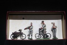 Rare Mark Time Royal Garrison Middlesex Cycle Scouts set  46 Soldiers Box Set,