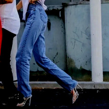 vintage LEVIS 901 high rise JEANS W30 L30 size 10 (W28) women ladies waist mom