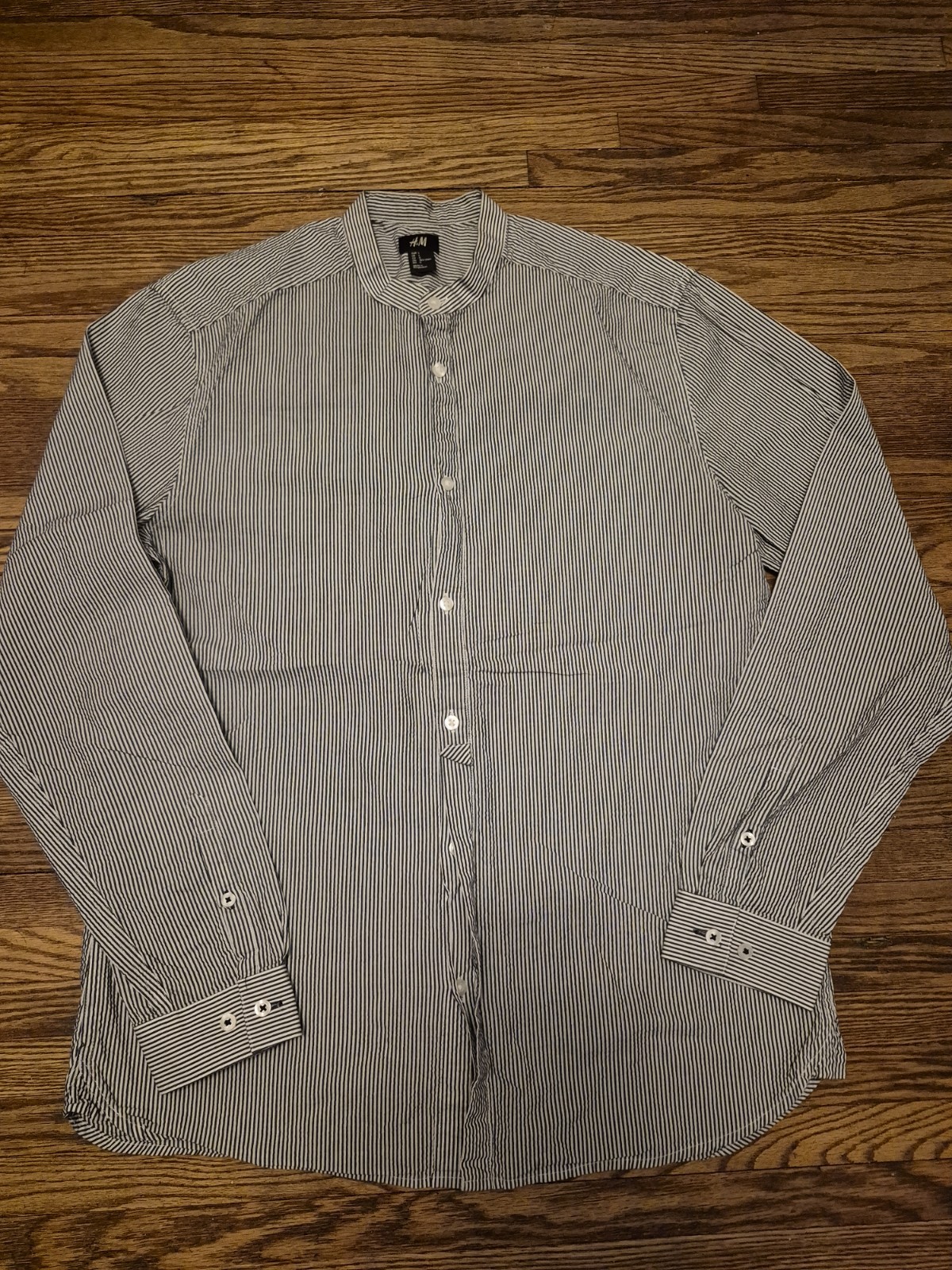 HM Men's French Collar Strip Button Up Shirt Size Large Blue White Long Sleeve-image