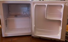 OK. OFR 011 E Mini-Kühlschrank (40 l, E, 51 cm hoch, Weiß)