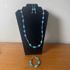 Faux Turquoise Beaded Necklace Bracelet Earrings Set Silver Tone Accents