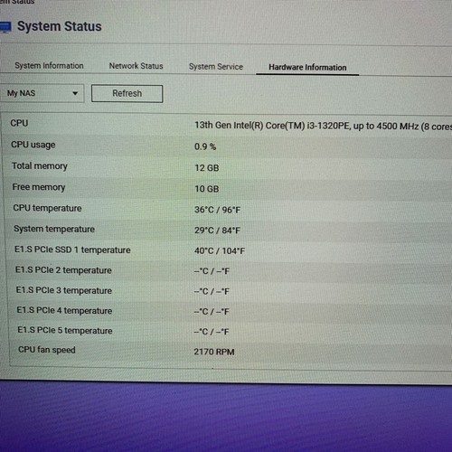 QNAP TBS-h574TX-i3-12G-US 5 Bay All-Flash NASbook Thunderbolt 4 10GbE Diskless - Picture 9 of 9