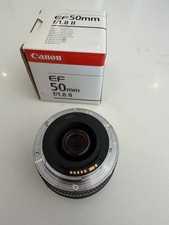 Canon EF 50mm F/1.8 II Standard AutoFocus Lens