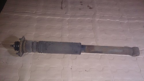 BMW E36 316i (4) Stoßdämpfer Dämpfer hinten