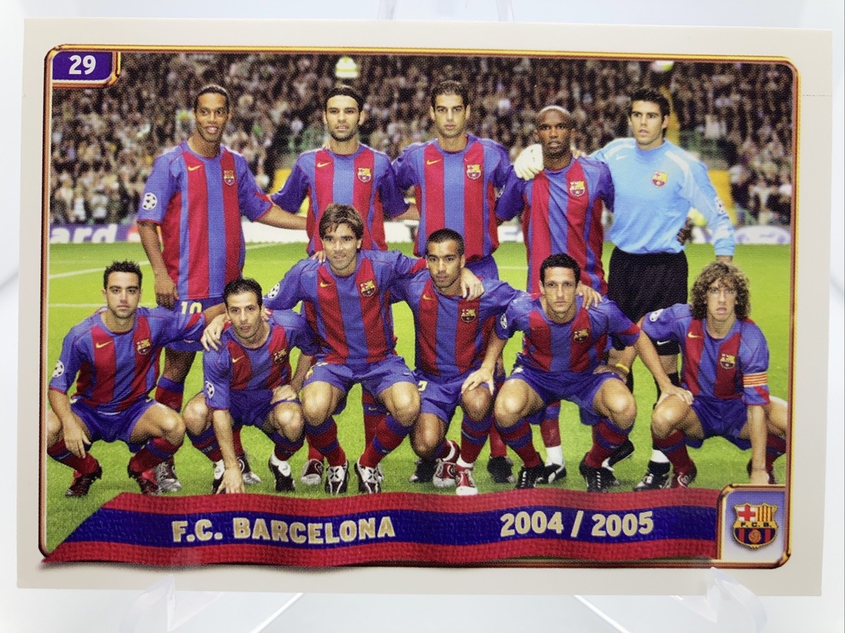 2004 2005 Mundicromo #29 Barcelona Team Card Ronaldinho Xavi Eto'o