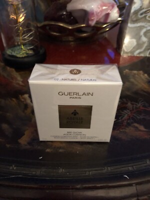 NIB GUERLAIN ABEILLE ROYALE BEE GLOW AQUA CUSHION/02 NATURAL 0.4 fl oz
