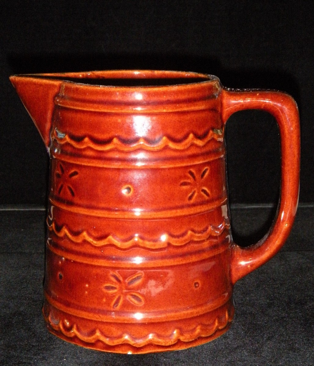 Marcrest Daisy & Dot Oven-Proof Stoneware Pitcher 8