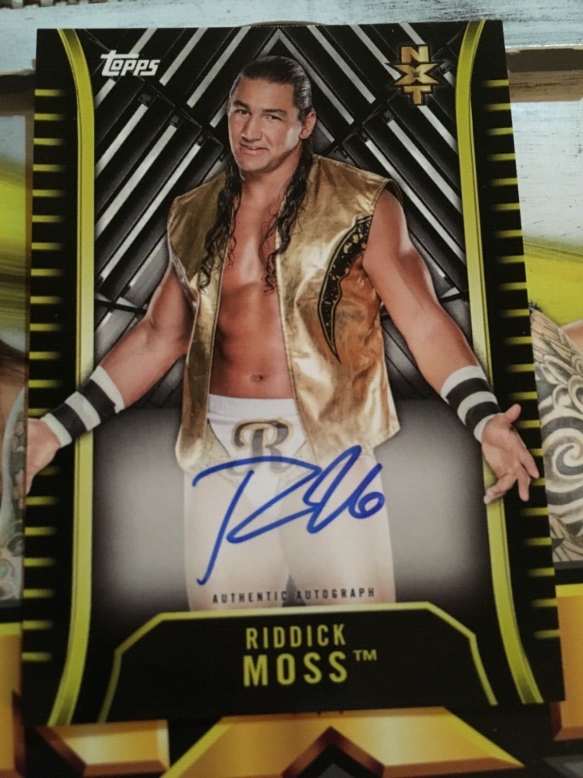 Riddick Moss Signed 2018 NXT WWE Card 
