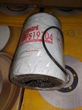FLEETGUARD FUEL WATER SEPARATOR FILTER P/N FS19704
