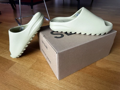 adidas YEEZY Slide Resin EU 46 US 11 – Neu & OVP – FZ5904 – Rar, Original