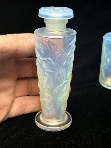 Lot of Four (4) Small Vintage Opalescent Sabino Perfume Bottles - Picture 8 of 17