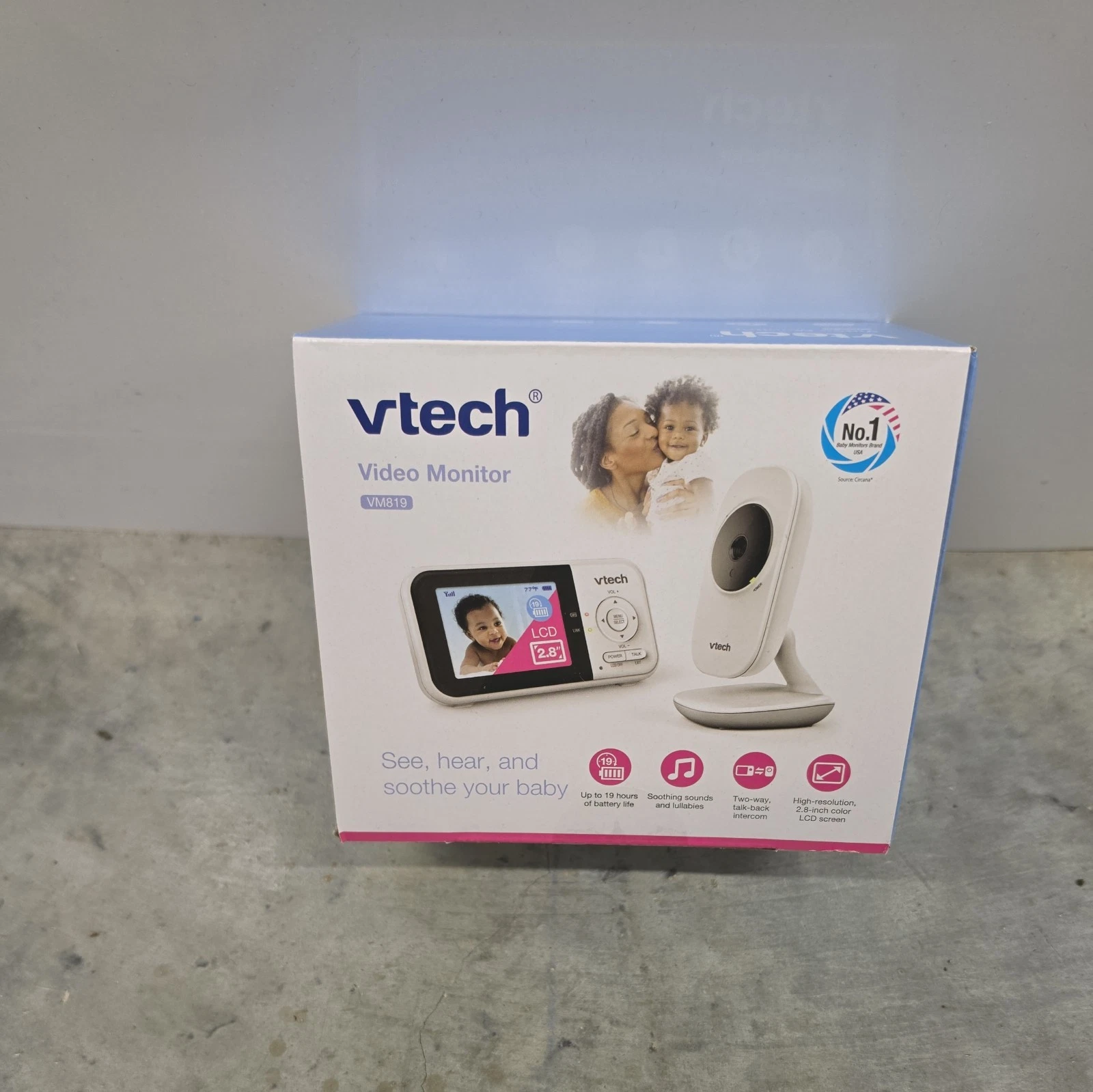 VTech VM819 Video Baby Monitor with 19 Hour Battery Life 1000ft Long Range
Opens in a new window or