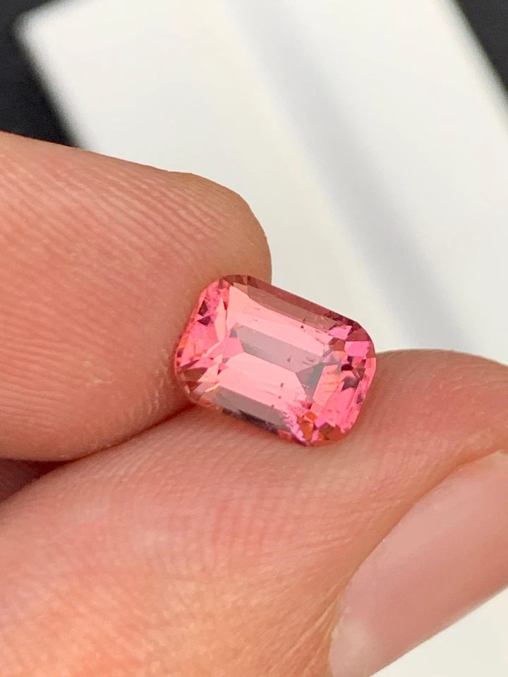 Pink Tourmaline Faceted 1.95 ct – Clean Natural Gem for Ring Setting - Image 3 of 4