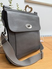 Beautiful MULBERRY large antony grey classic grain leather bag.